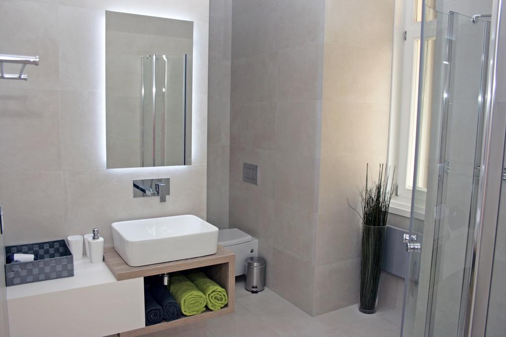 In The City Budapest Apartments ภายนอก รูปภาพ